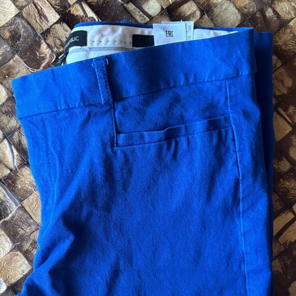 Banana Republic Blue Women's Trousers - Picture 2 of 4